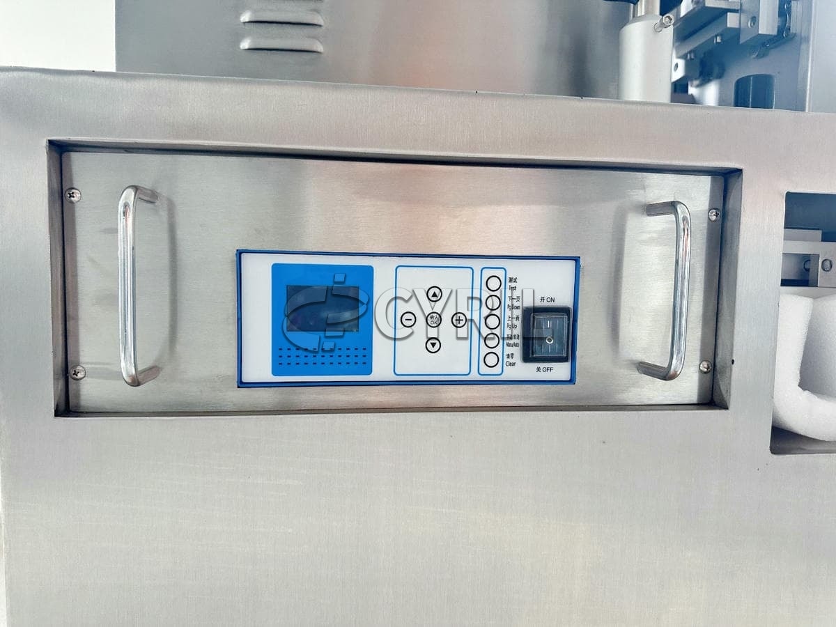 Semi-automatic single-station filling and sealing machine - Image 2